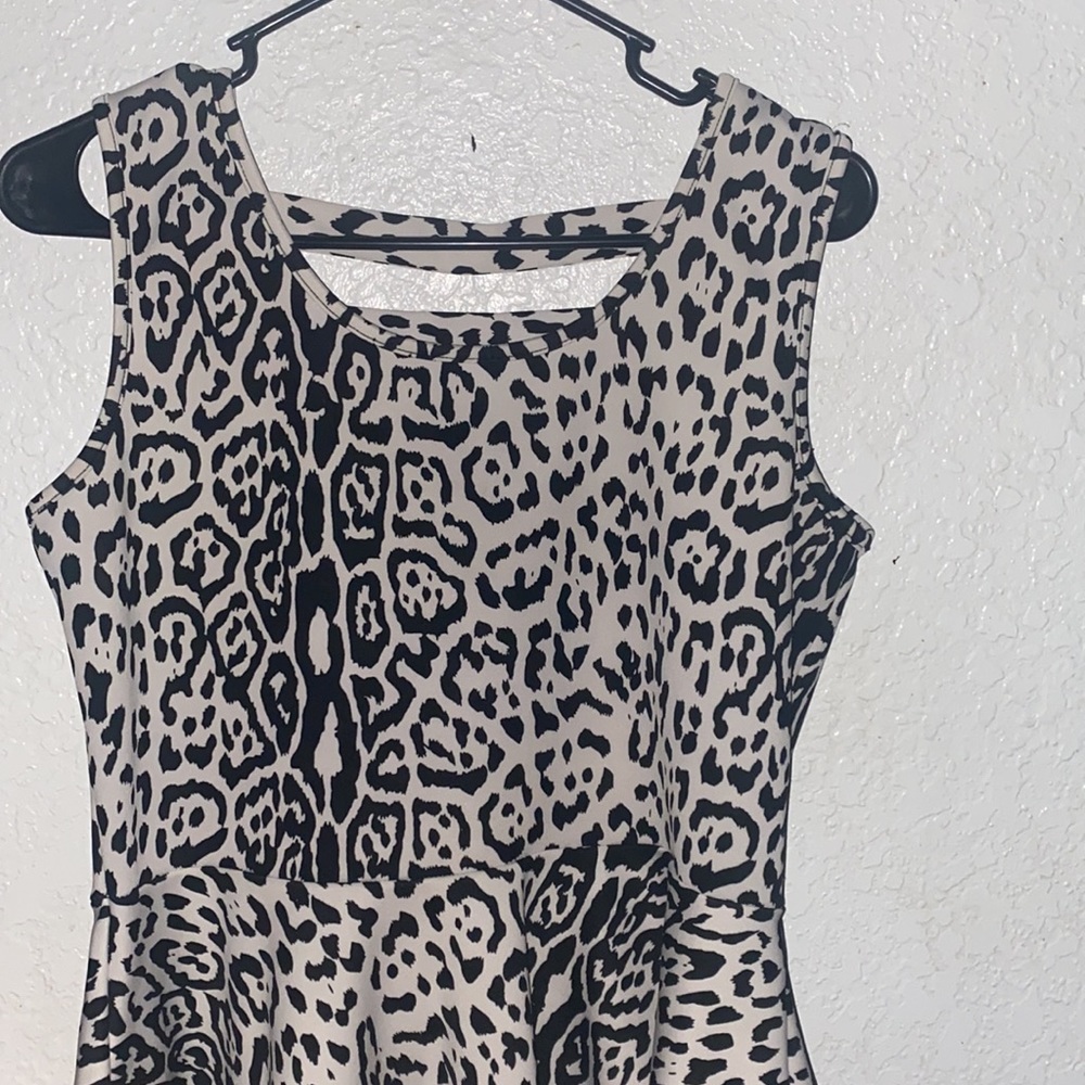 Cheetah sleeveless
